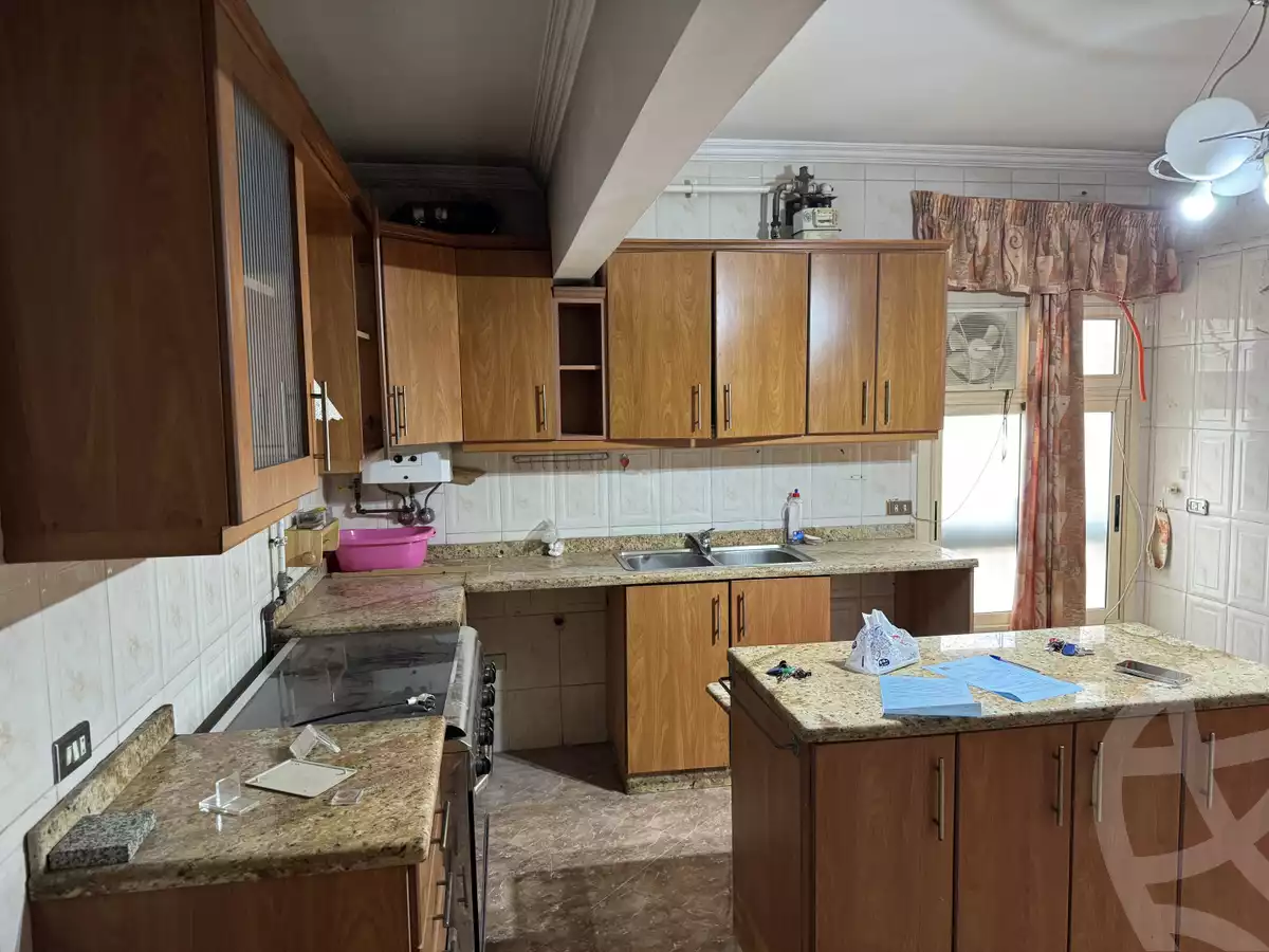 https://aqarmap.com.eg/en/listing/5848731-for-rent-cairo-heliopolis-ard-el-golf-el-thawra-st