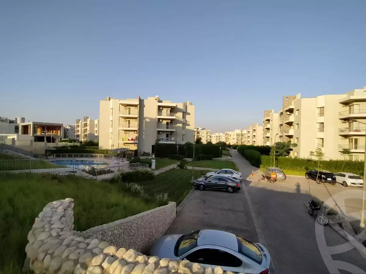 https://aqarmap.com.eg/en/listing/5848874-for-sale-cairo-el-sheikh-zayed-city-compounds-dh-drys