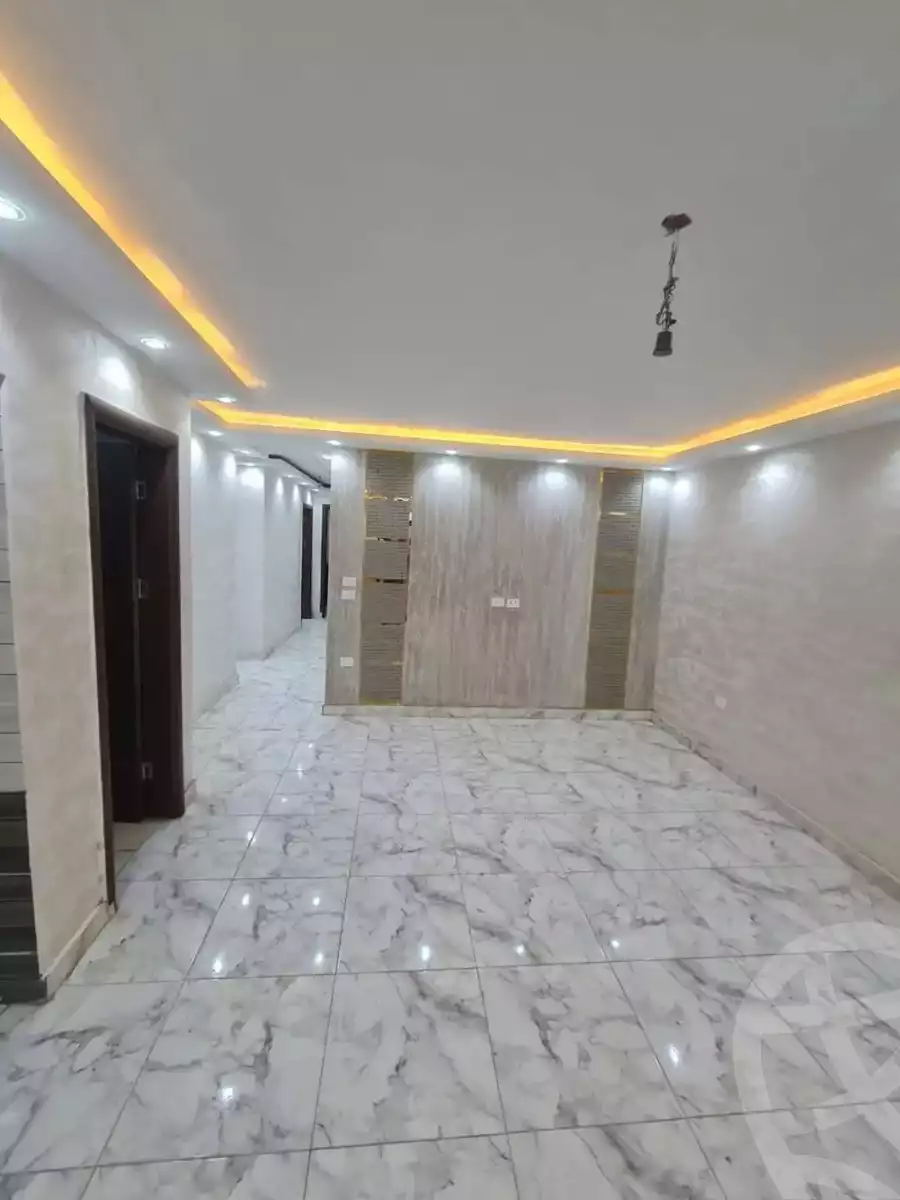 https://aqarmap.com.eg/en/listing/5850199-for-sale-cairo-mokattam-lhdb-l-ly-shareaa-9