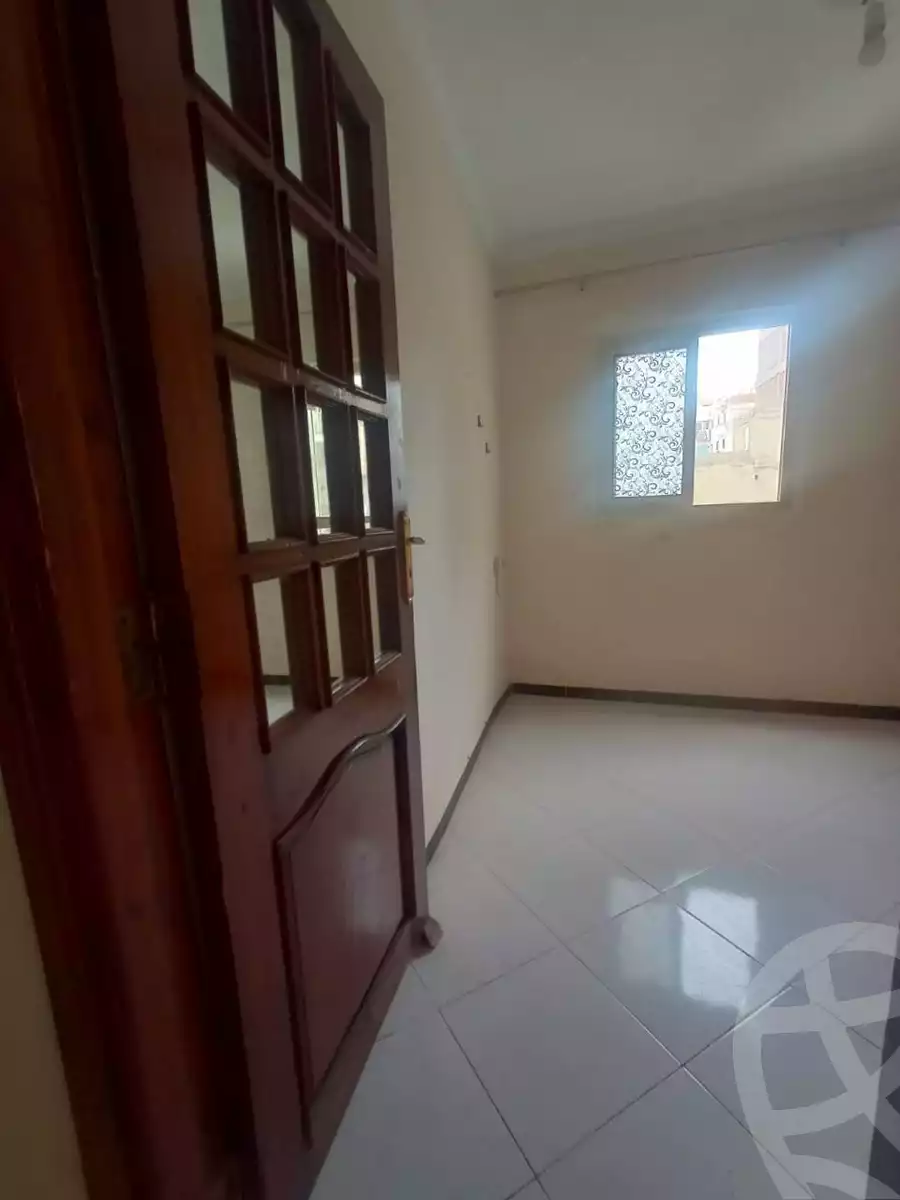 https://aqarmap.com.eg/en/listing/5852002-for-rent-alexandria-rs-ltyn