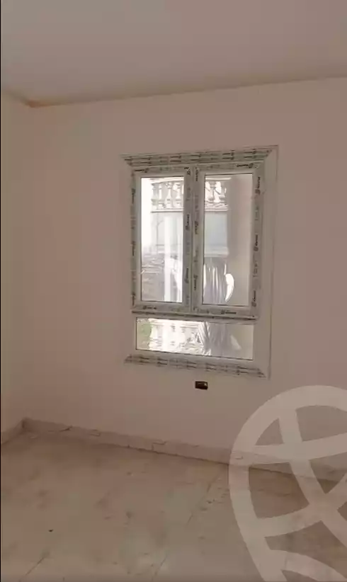 https://aqarmap.com.eg/ar/listing/5852216-for-sale-cairo-helwan-hadayek-helwan-nile-corniche-st