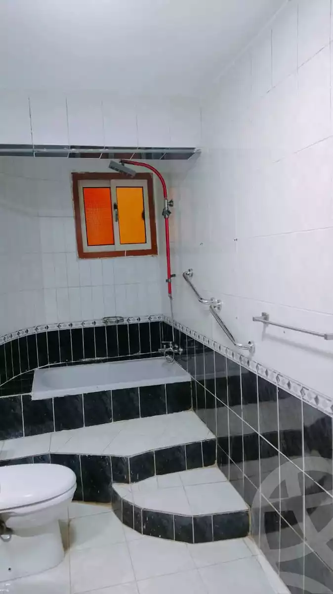 https://aqarmap.com.eg/ar/listing/5852696-for-sale-alexandria-l-jmy-lbytsh-al-aeda-al-kadema-st
