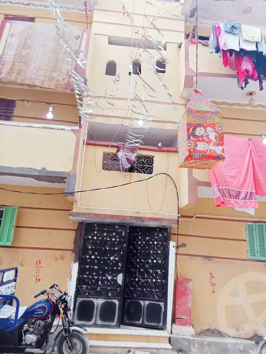 https://aqarmap.com.eg/en/listing/5853110-for-sale-alexandria-l-jmy-lbytsh-el-zohour-st