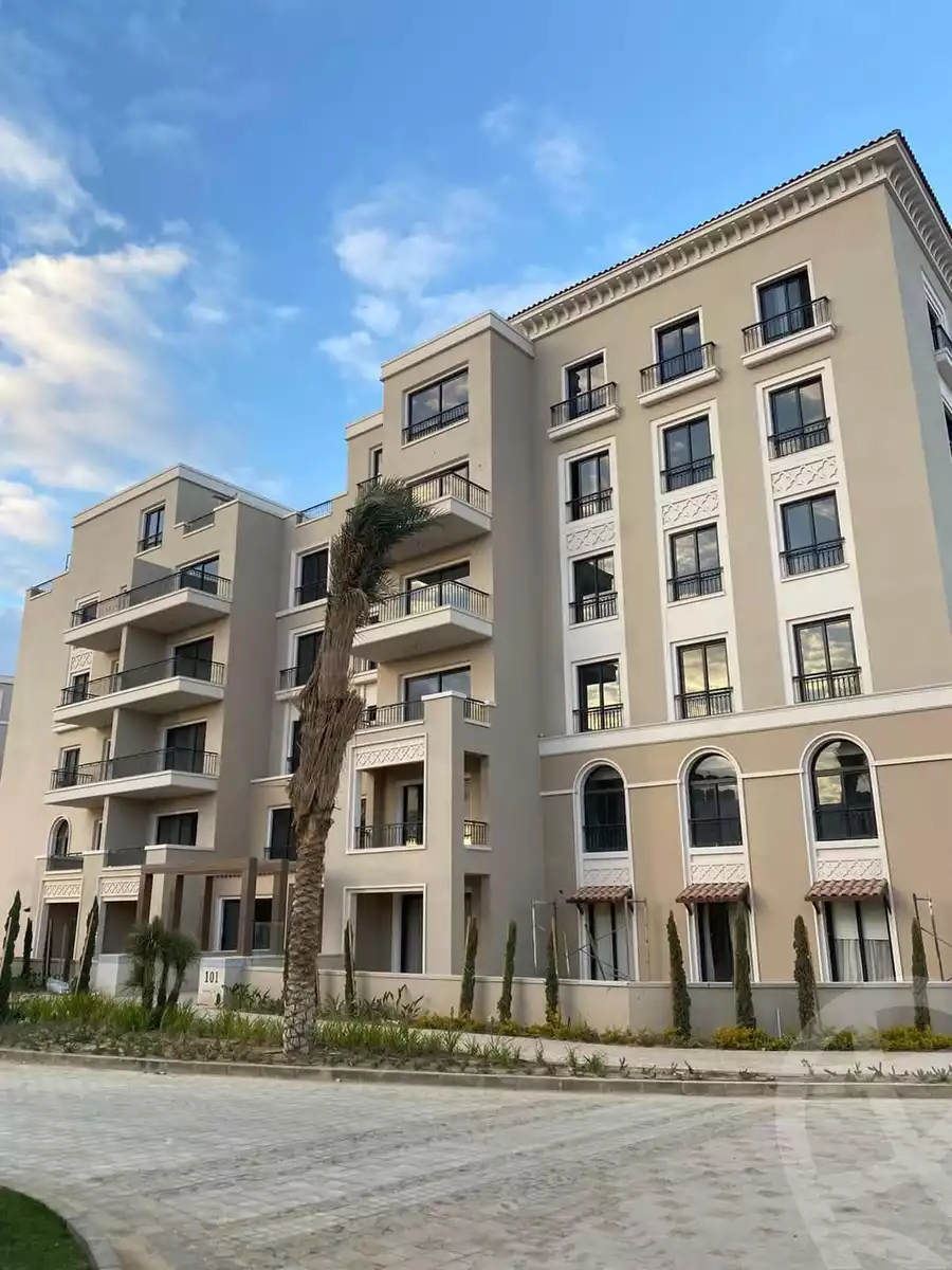 https://aqarmap.com.eg/en/listing/5853568-for-sale-cairo-el-sheikh-zayed-city-compounds-kmbwnd-fyldj-wyst-dr-llttwyr