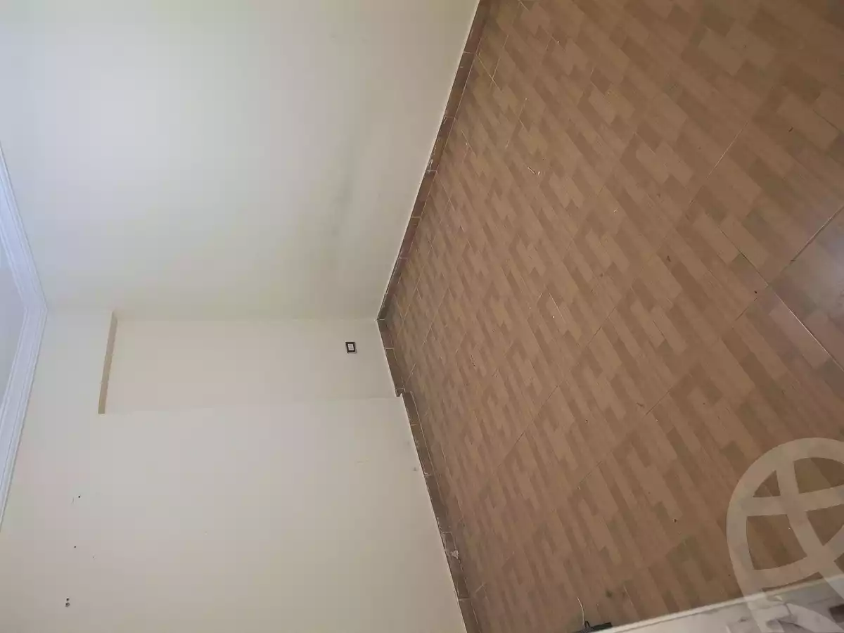https://aqarmap.com.eg/en/listing/5854770-for-sale-alexandria-moharram-bey-kanal-al-mahmoudeya-al-bahri-st