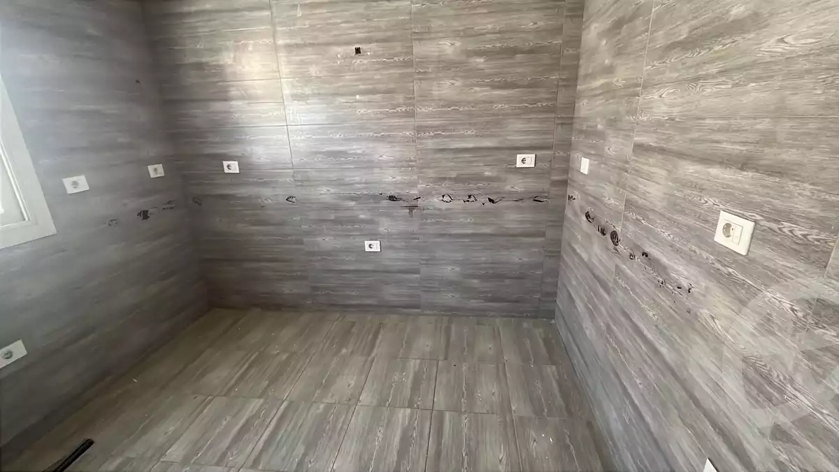 https://aqarmap.com.eg/ar/listing/5720538-for-sale-cairo-new-cairo-compounds-brwmynd-ryzydns-wdy-djl-llttwyr