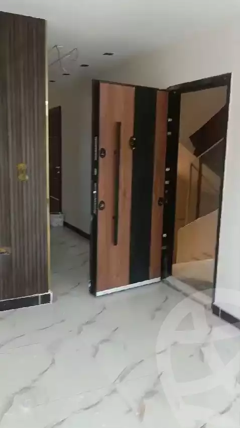 https://aqarmap.com.eg/en/listing/5855467-for-sale-cairo-mokattam-lhdb-l-ly-street-83