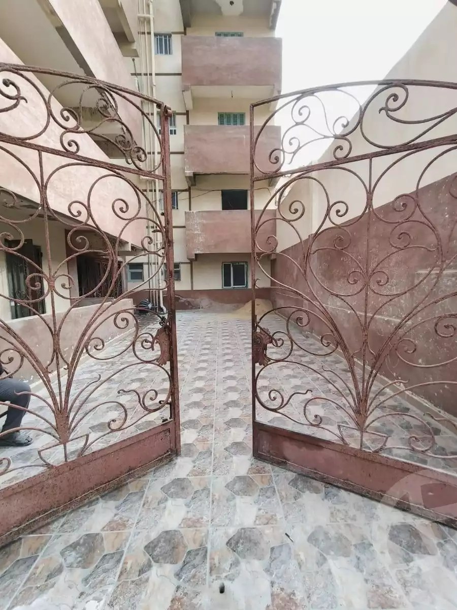 https://aqarmap.com.eg/en/listing/5855670-for-sale-alexandria-l-jmy-el-hanouvel-gomaa-moftah-st