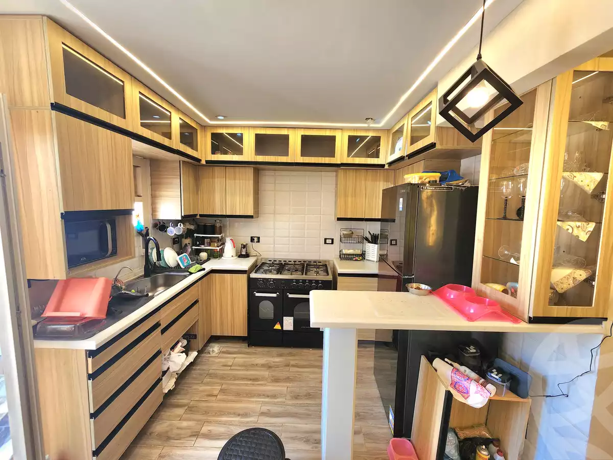 https://aqarmap.com.eg/ar/listing/5855993-for-sale-alexandria-new-miami-compounds-new-miami-doctors-city