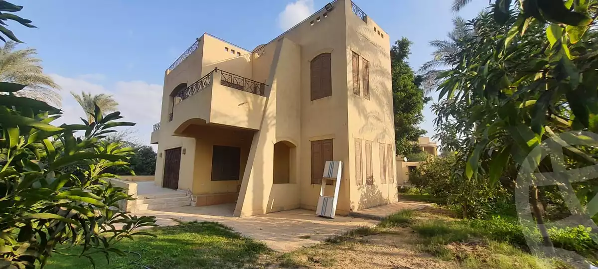 https://aqarmap.com.eg/en/listing/5855308-for-sale-cairo-el-sheikh-zayed-city-lshykh-zyd-ljdyd-el-reef-el-oroby