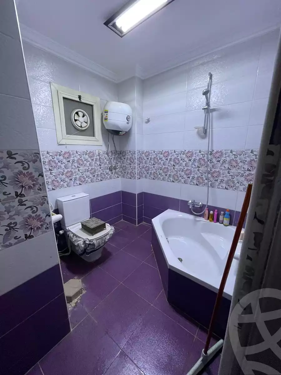 https://aqarmap.com.eg/en/listing/5857824-for-sale-cairo-6th-of-october-hadaeq-october-kmbwnd-fy-hdyq-ktwbr-raya-city