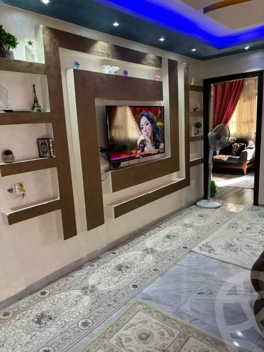 https://aqarmap.com.eg/en/listing/5858046-for-sale-cairo-6th-of-october-hadaeq-october-kmbwnd-fy-hdyq-ktwbr-el-rayhan-oasis