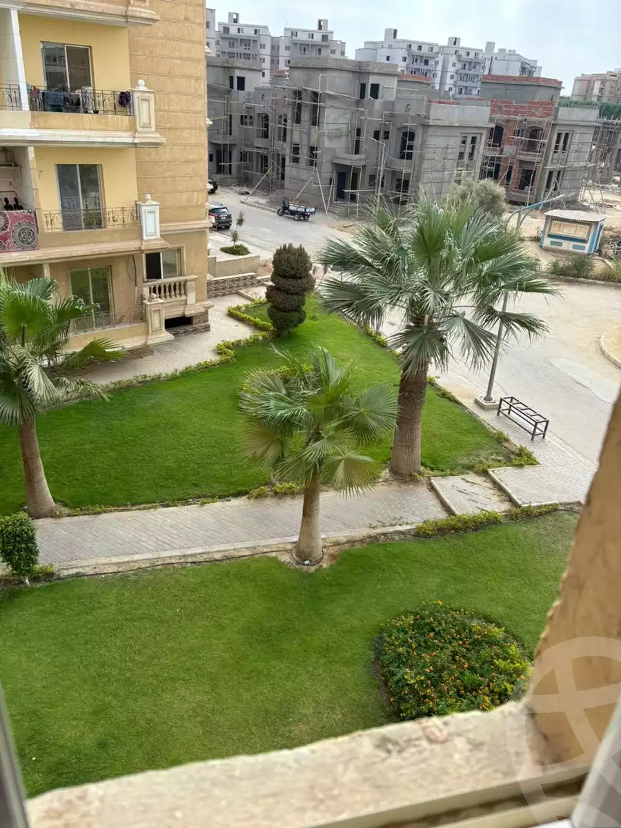https://aqarmap.com.eg/en/listing/5858046-for-sale-cairo-6th-of-october-hadaeq-october-kmbwnd-fy-hdyq-ktwbr-el-rayhan-oasis
