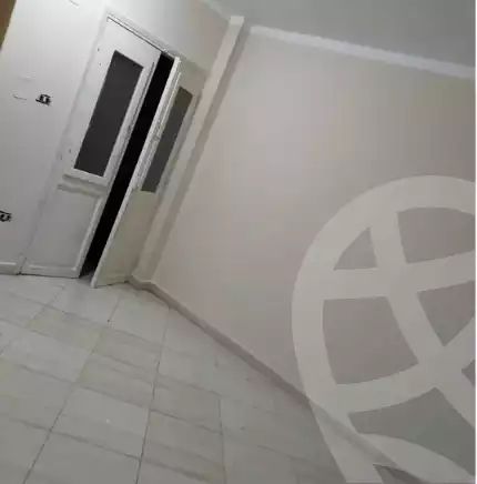 https://aqarmap.com.eg/en/listing/5859021-for-sale-asyut-asyut-city-soliman-el-hakim-st