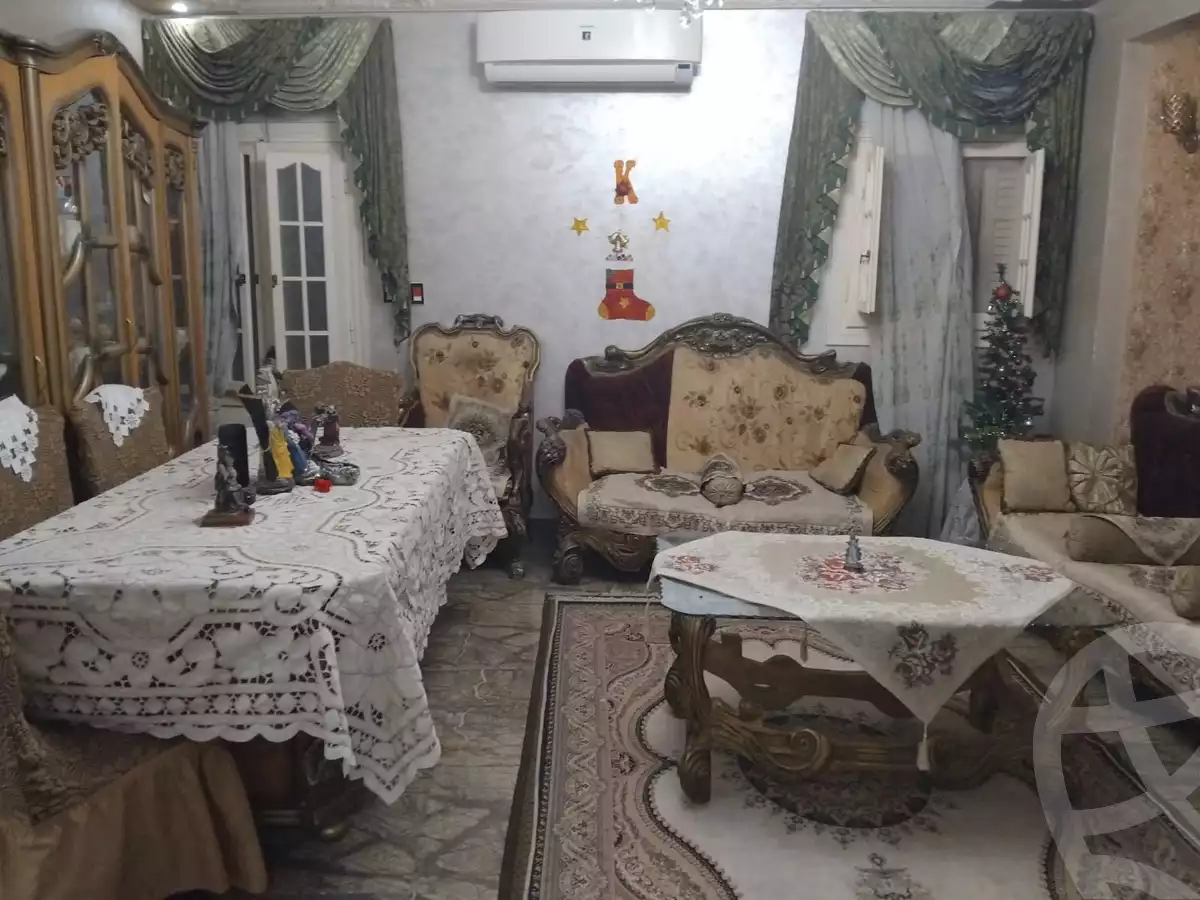 https://aqarmap.com.eg/en/listing/5859732-for-sale-beheira-damanhour-damanhour-city-tor-sinaa-rd-st