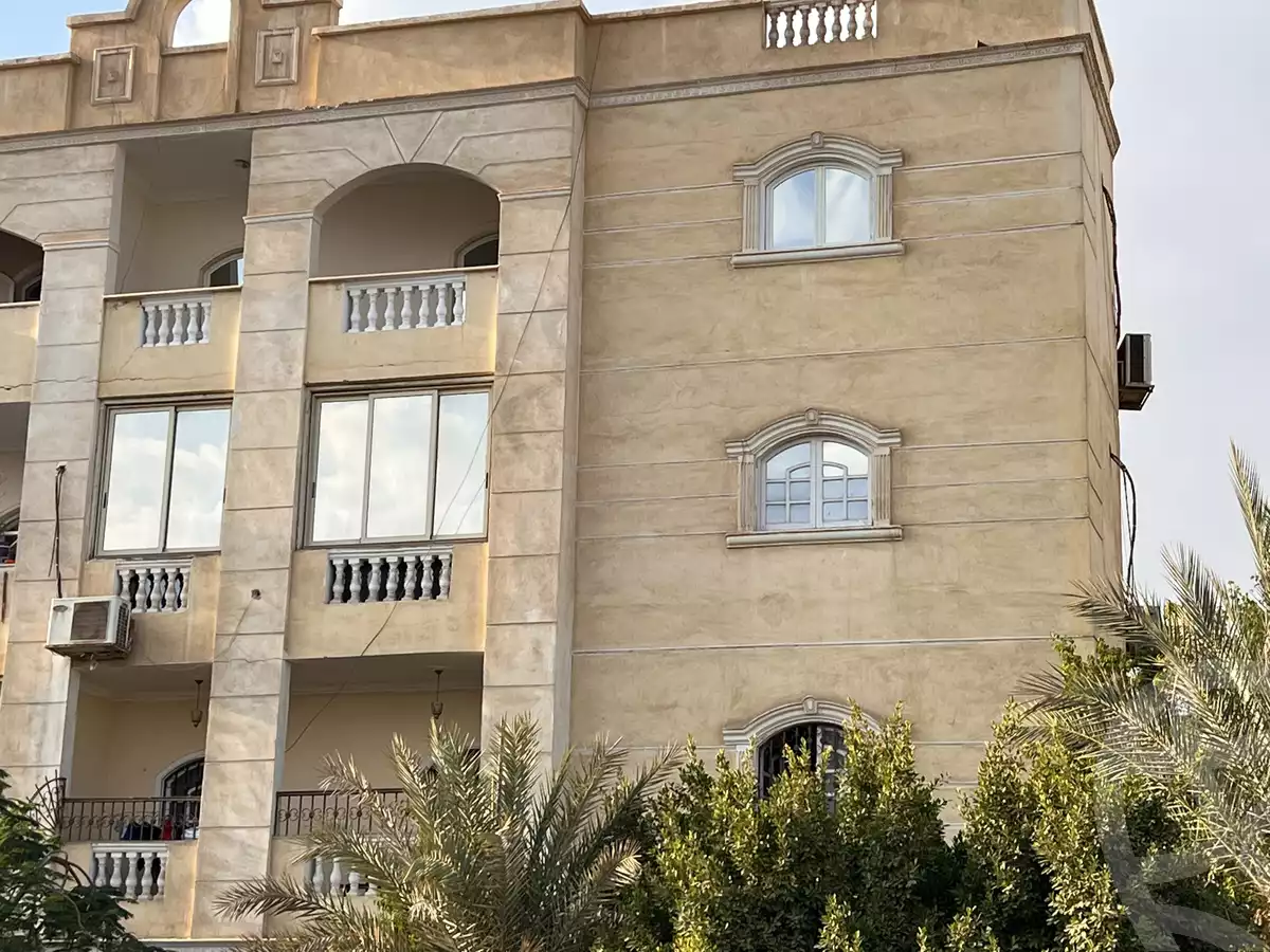 https://aqarmap.com.eg/en/listing/5859966-for-sale-cairo-el-sheikh-zayed-city-shr-lshbb