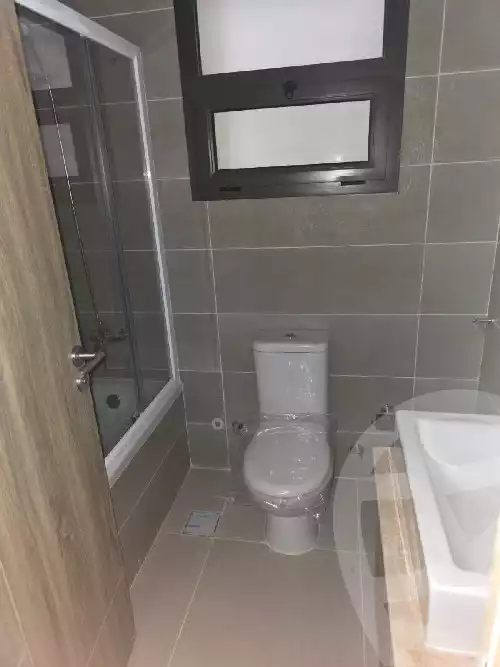 https://aqarmap.com.eg/en/listing/5860101-for-sale-cairo-new-cairo-compounds-fifth-square