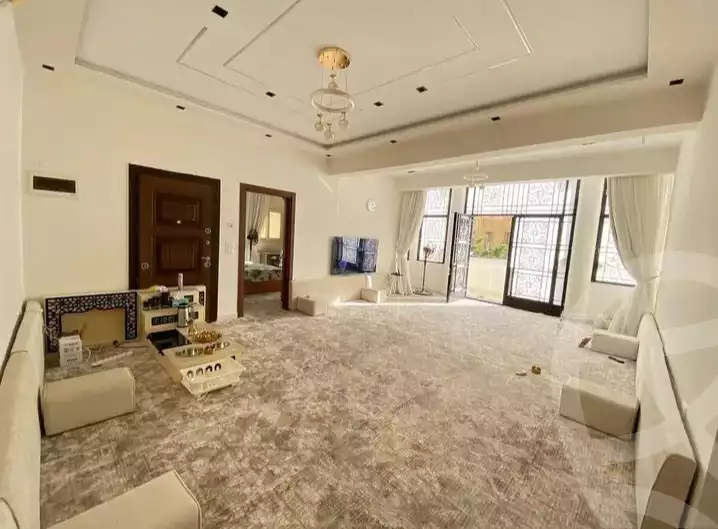 https://aqarmap.com.eg/en/listing/5860541-for-sale-alexandria-camp-cesar