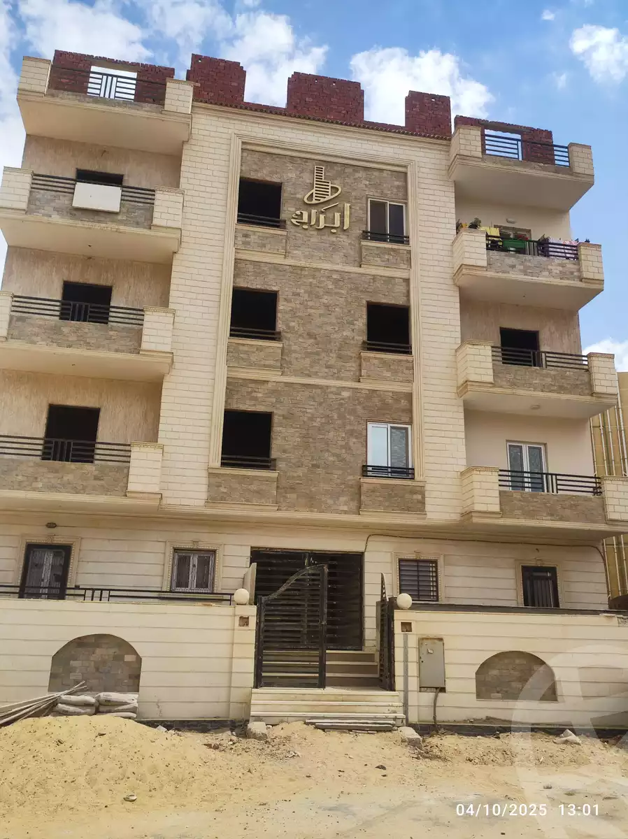 https://aqarmap.com.eg/en/listing/5860886-for-sale-cairo-6th-of-october-hadaeq-october-lmntq-lsyhy-b
