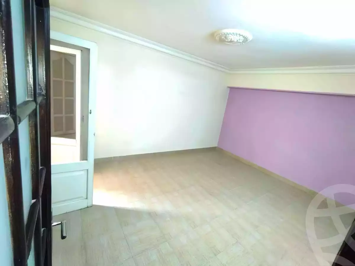 https://aqarmap.com.eg/ar/listing/5861097-for-sale-cairo-helwan-helwan-el-sharkeya-saleh-sobhy-st