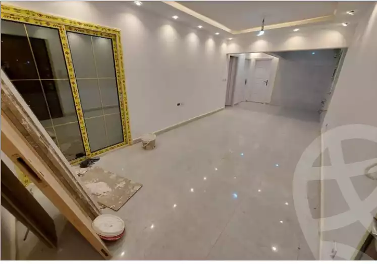 https://aqarmap.com.eg/ar/listing/5862211-for-rent-cairo-mokattam-compounds-kmbwnd-jwldn-jyts