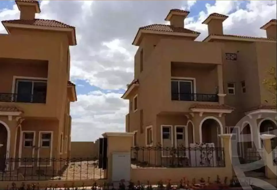 https://aqarmap.com.eg/en/listing/5862830-for-sale-cairo-6th-of-october-compounds