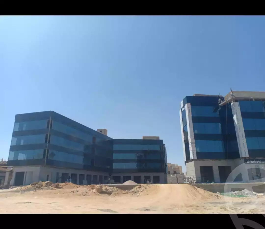 https://aqarmap.com.eg/en/listing/5864773-for-sale-cairo-new-cairo-compounds-rio-mall