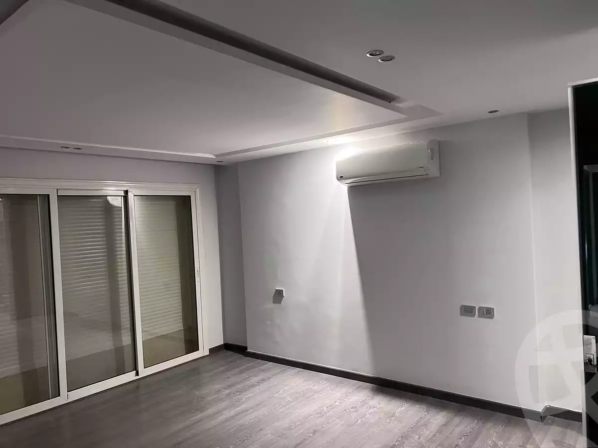 https://aqarmap.com.eg/en/listing/5865236-for-rent-cairo-new-cairo-compounds-the-square