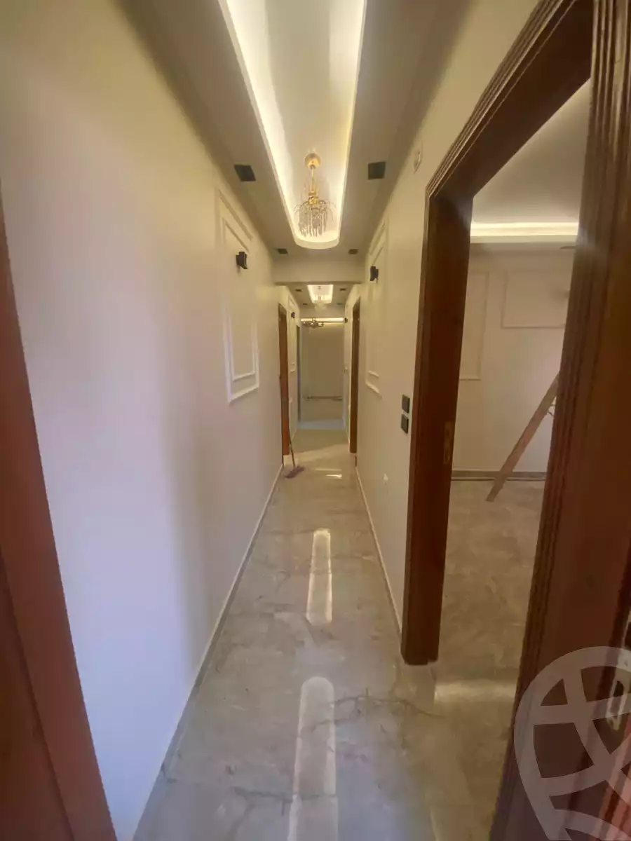 https://aqarmap.com.eg/en/listing/5865392-for-sale-cairo-heliopolis-gesr-elsuez-main-street