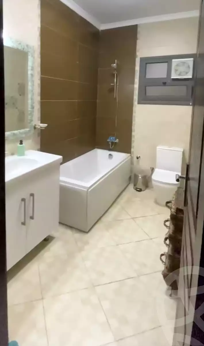 https://aqarmap.com.eg/en/listing/5865775-for-rent-cairo-new-cairo-compounds-el-deyar-mokhabarat