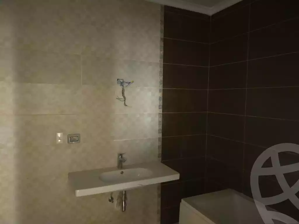 https://aqarmap.com.eg/en/listing/5865775-for-rent-cairo-new-cairo-compounds-el-deyar-mokhabarat