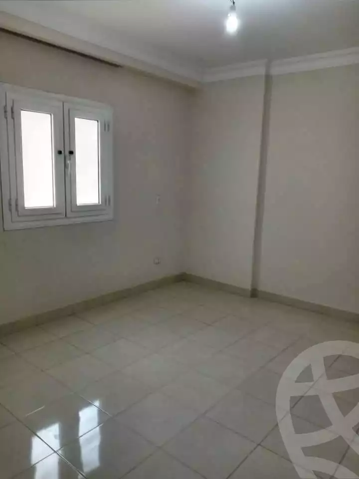 https://aqarmap.com.eg/en/listing/5866041-for-rent-cairo-mokattam-lhdb-l-ly-shareaa-9