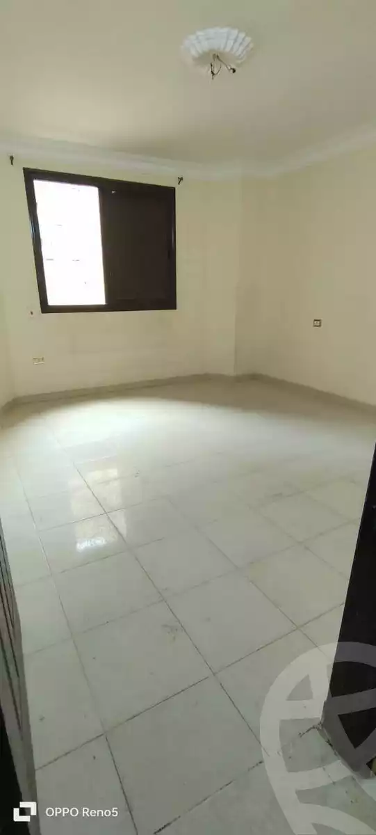 https://aqarmap.com.eg/en/listing/5866078-for-sale-cairo-helwan-helwan-el-sharkeya-mostafa-safwat-st