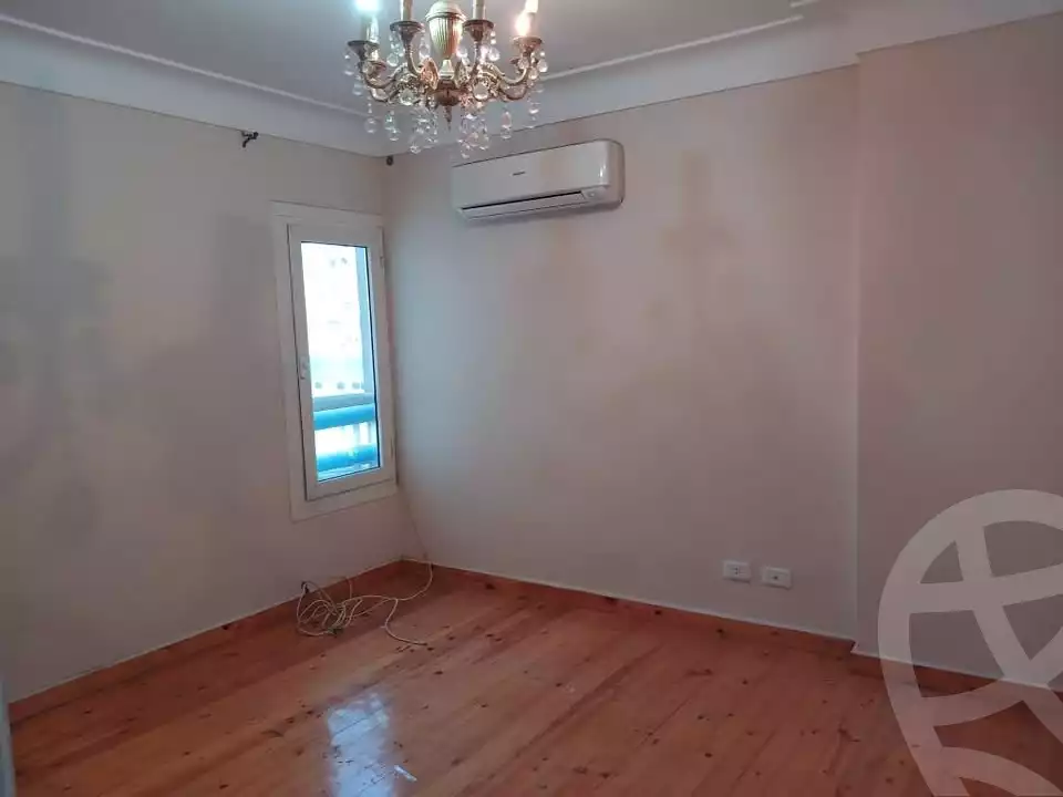 https://aqarmap.com.eg/en/listing/5866487-for-rent-alexandria-glim
