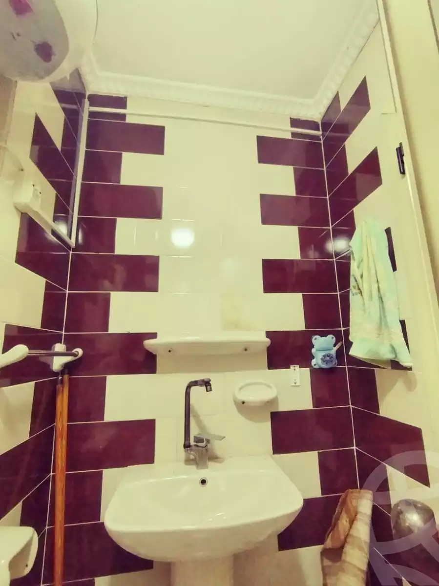 https://aqarmap.com.eg/en/listing/5867308-for-sale-alexandria-l-jmy-lbytsh-el-farouk-st
