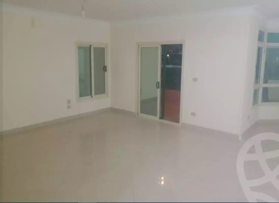 https://aqarmap.com.eg/en/listing/5867530-for-rent-cairo-mokattam-lhdb-l-ly