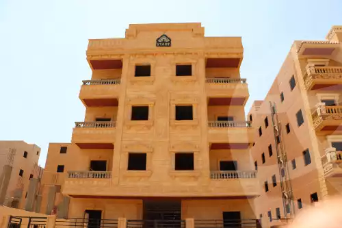 https://aqarmap.com.eg/en/listing/5867539-for-sale-cairo-badr-city-hai-el-ashgar-featured-neighborhood-bait-el-watan-rd