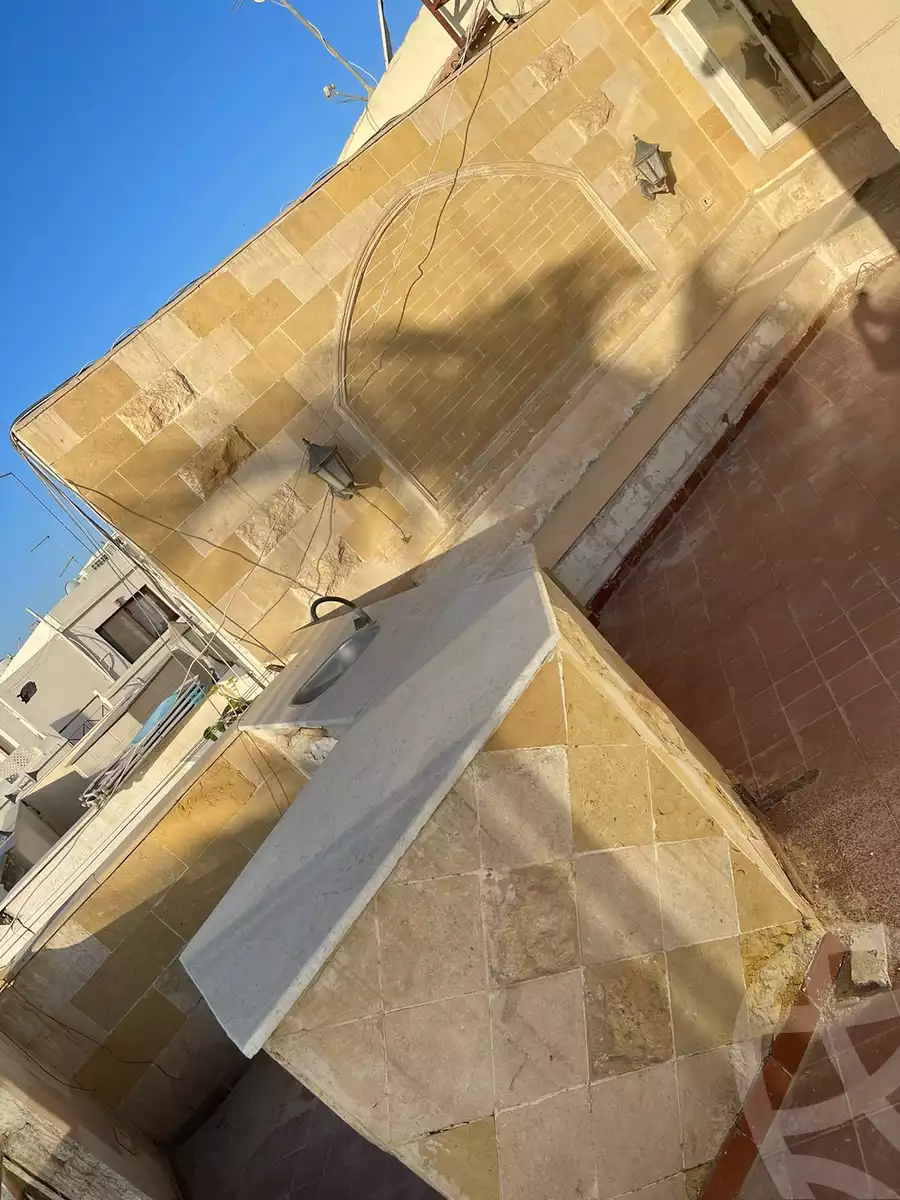 https://aqarmap.com.eg/en/listing/5868083-for-sale-cairo-el-sheikh-zayed-city-compounds-hadayek-el-mohandiseen