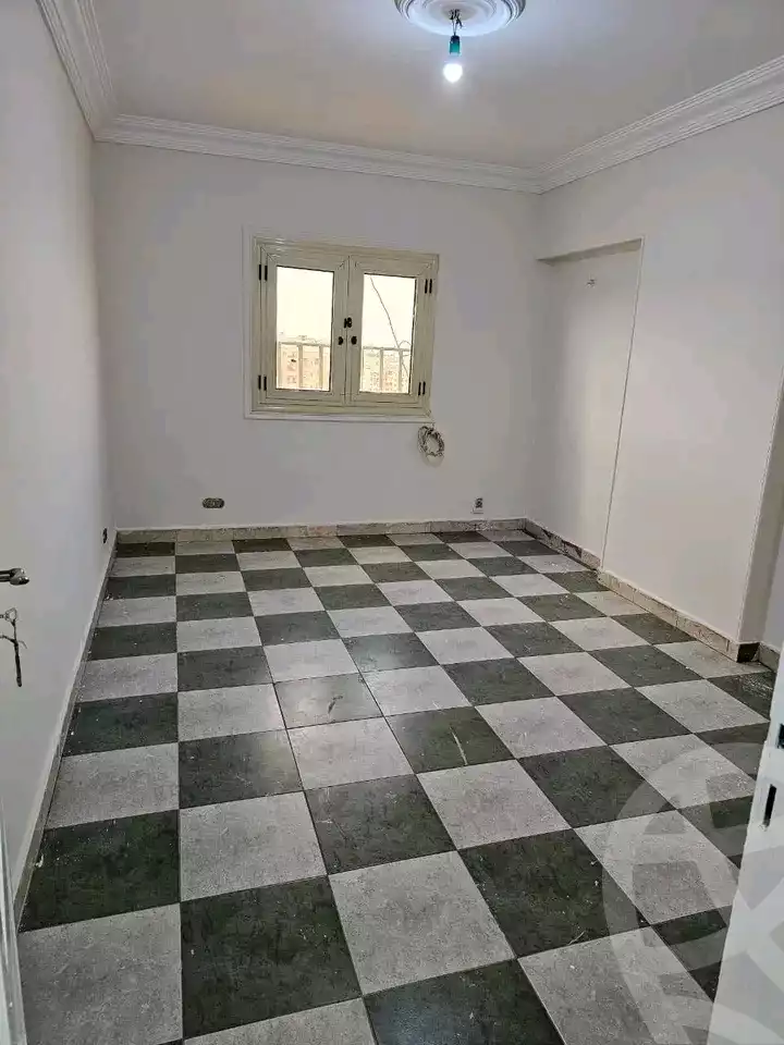 https://aqarmap.com.eg/en/listing/5868506-for-rent-cairo-mokattam-lhdb-l-ly-shareaa-9