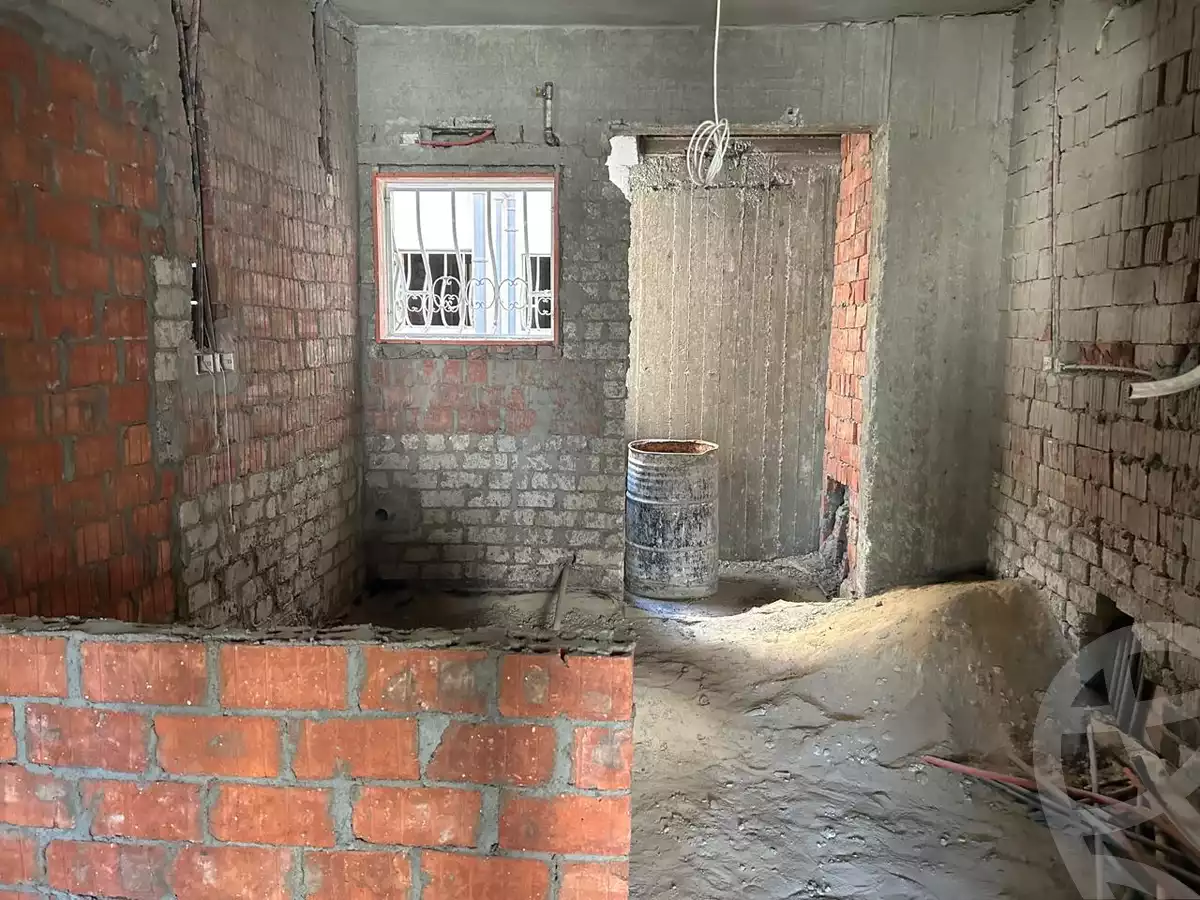 https://aqarmap.com.eg/en/listing/5869259-for-sale-cairo-el-sheikh-zayed-city-compounds-el-khamayel