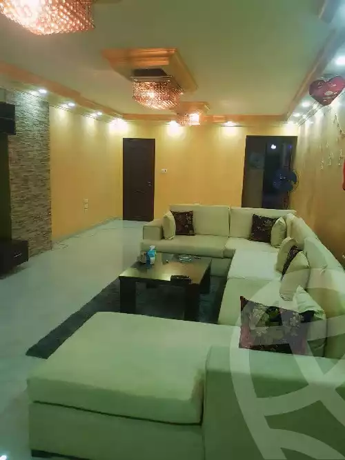https://aqarmap.com.eg/en/listing/5870703-for-sale-cairo-el-haram-abo-el-feda-st