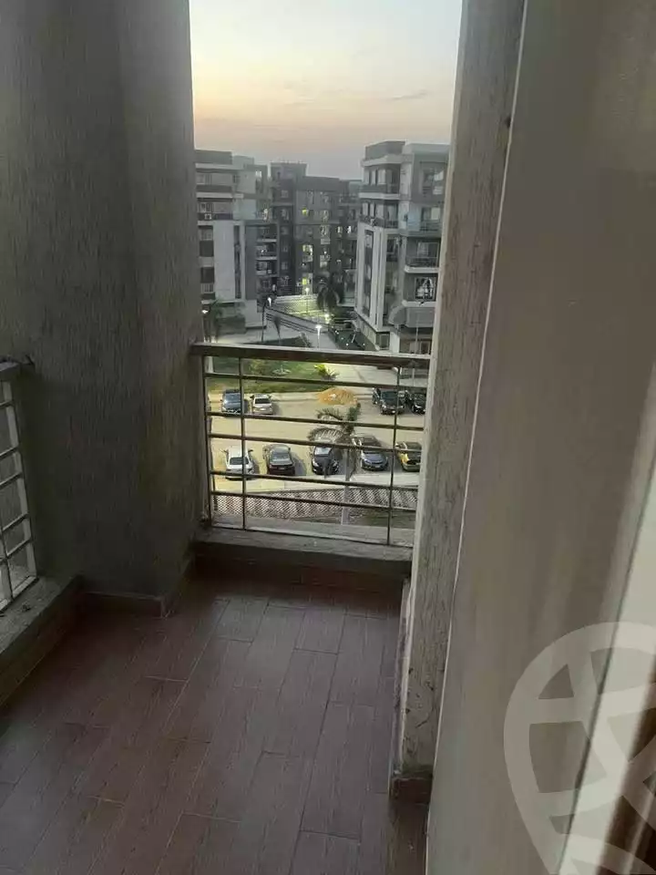 https://aqarmap.com.eg/en/listing/5870846-for-sale-cairo-new-cairo-compounds-dar-misr-el-koronfel