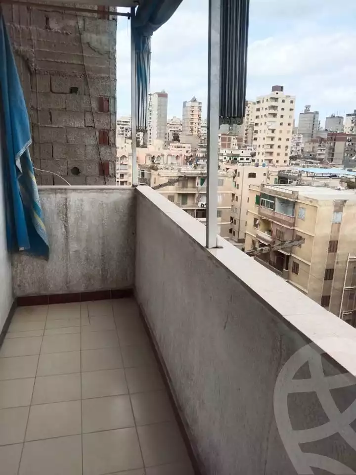 https://aqarmap.com.eg/ar/listing/5871059-for-sale-alexandria-sydy-bshr-sydy-bshr-qbly-el-iman-bellah-mosque-st