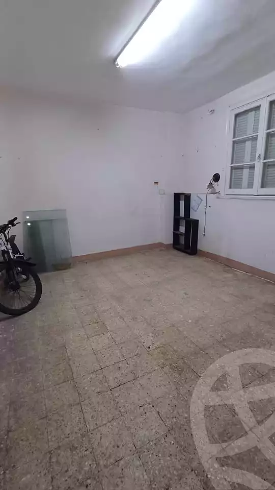 https://aqarmap.com.eg/en/listing/5871175-for-sale-alexandria-bolekly-mostafa-kamel-stt
