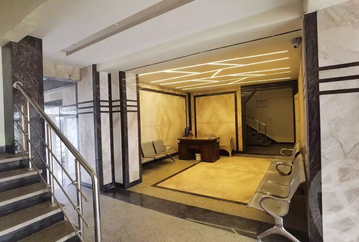 https://aqarmap.com.eg/en/listing/5872021-for-sale-sharqia-zagazig-zagazig-city-tolba-awaida-st
