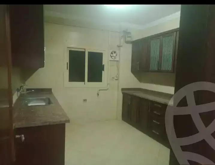 https://aqarmap.com.eg/en/listing/5872704-for-rent-cairo-mokattam-lhdb-l-ly