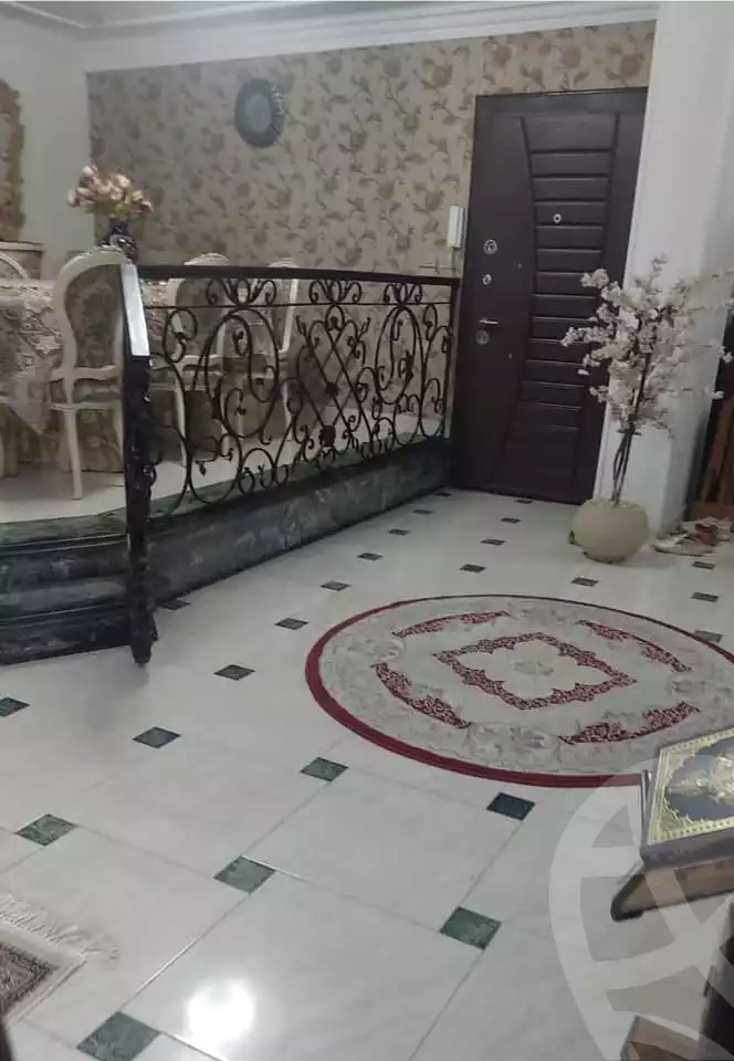 https://aqarmap.com.eg/ar/listing/5873645-for-sale-cairo-mokattam-lhdb-l-ly-shareaa-9