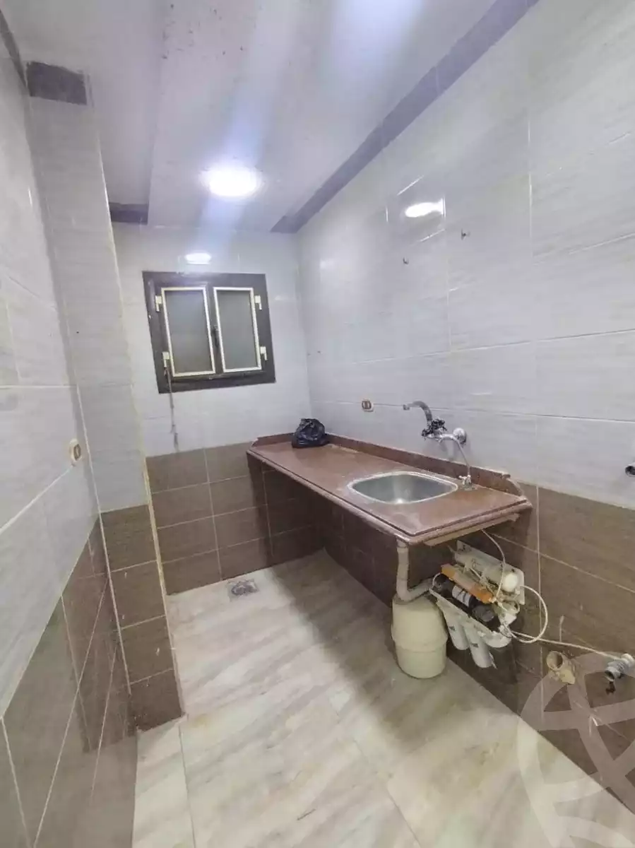 https://aqarmap.com.eg/ar/listing/5873857-for-sale-alexandria-l-jmy-lbytsh-el-bostan-st