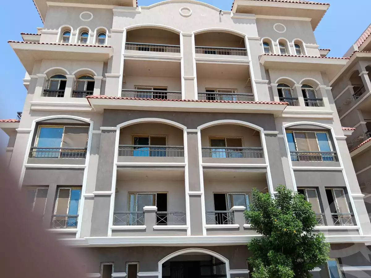 https://aqarmap.com.eg/en/listing/5875234-for-sale-cairo-new-cairo-compounds-garden-heights-compound