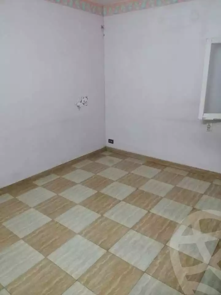 https://aqarmap.com.eg/en/listing/5875389-for-sale-cairo-15th-of-may-mjwr-32